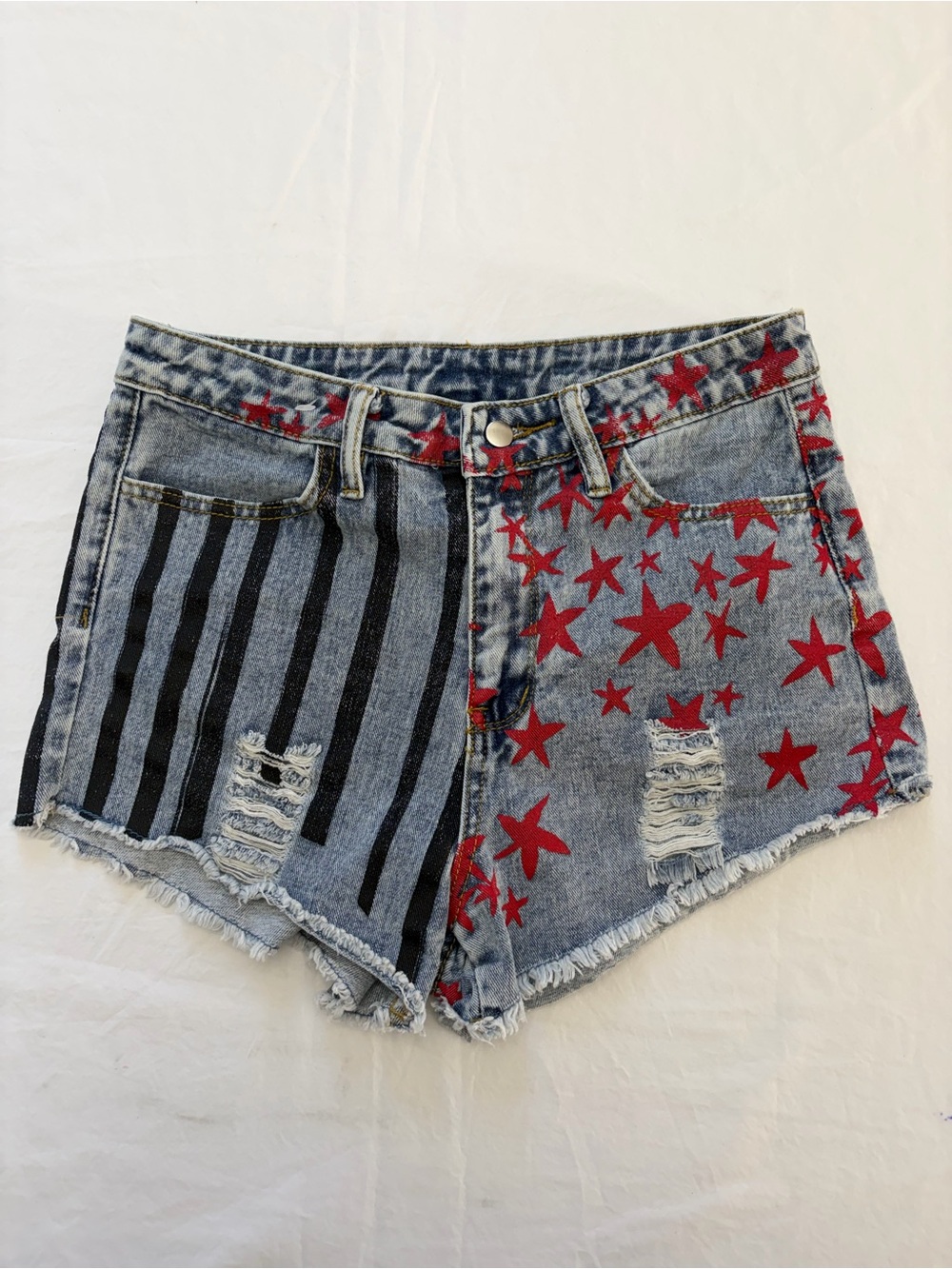 DC Comics Harley Quinn Birds of Prey Distressed Star Stripe Denim Shorts Size S